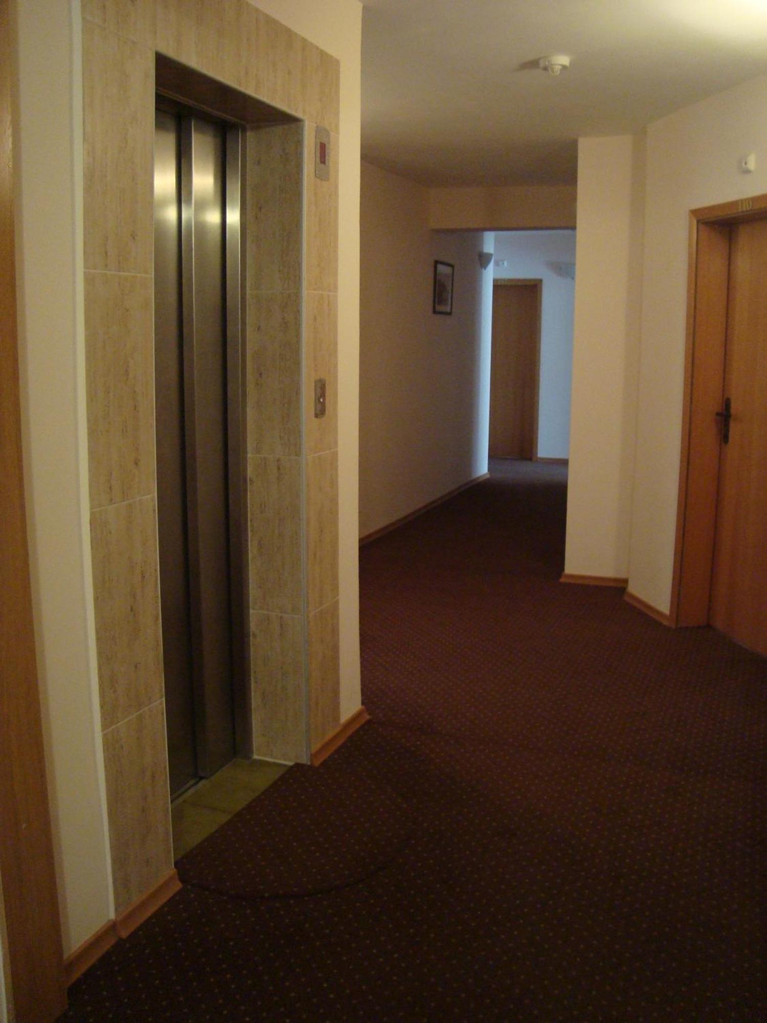 Hotel Astra